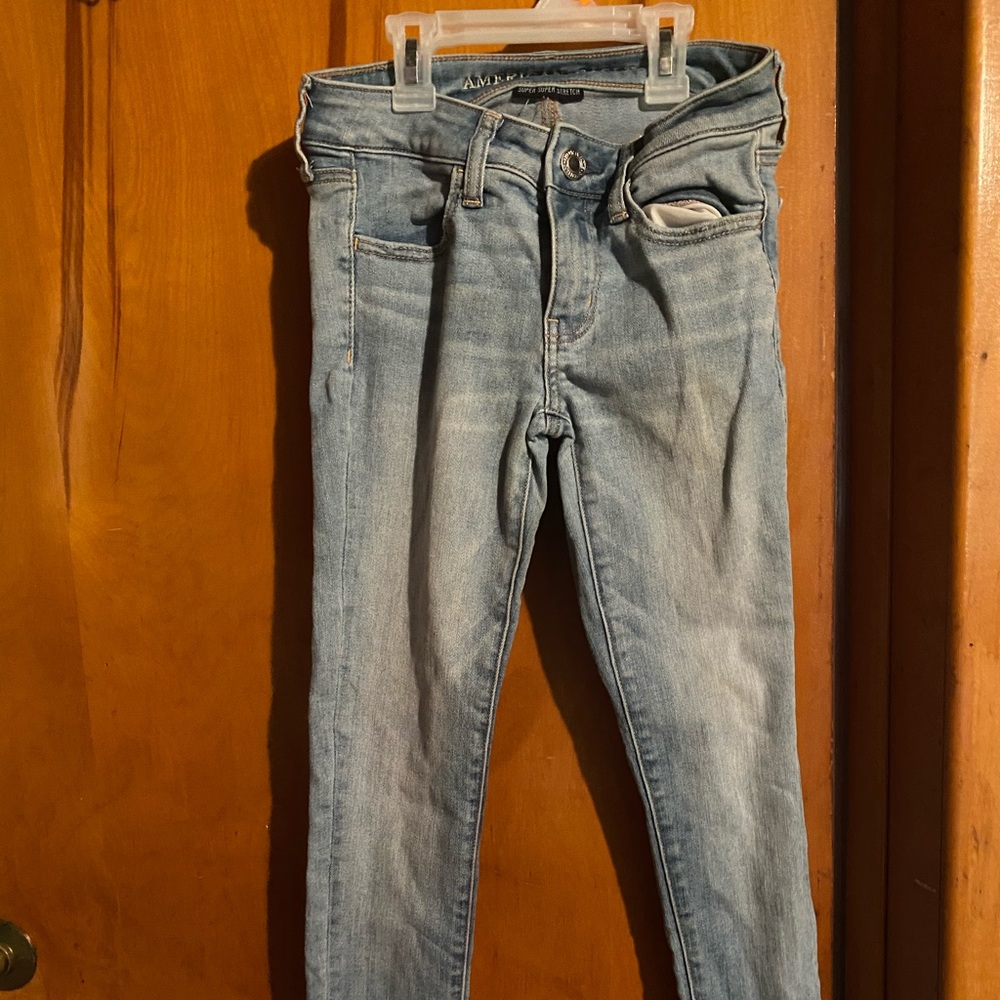 Light wash jeans